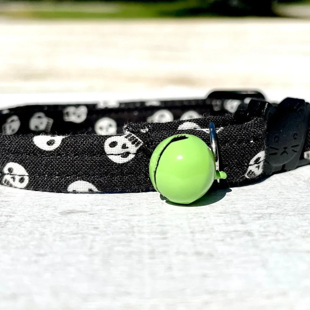 Host Pick Handmade Halloween Skull Cat Collar